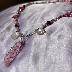 🌸The February Necklace🌸